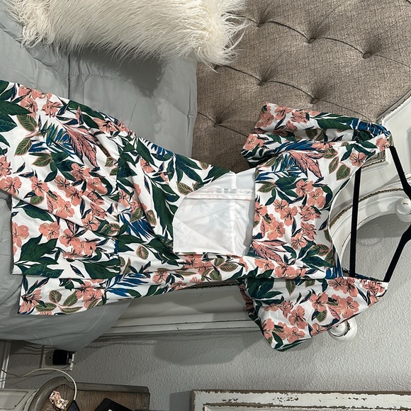 Floral casual dress - Picture 2 of 4